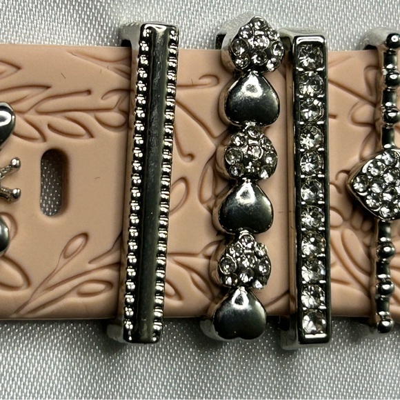 Apple Watch Silver Tone Charms Set - Picture 4 of 6